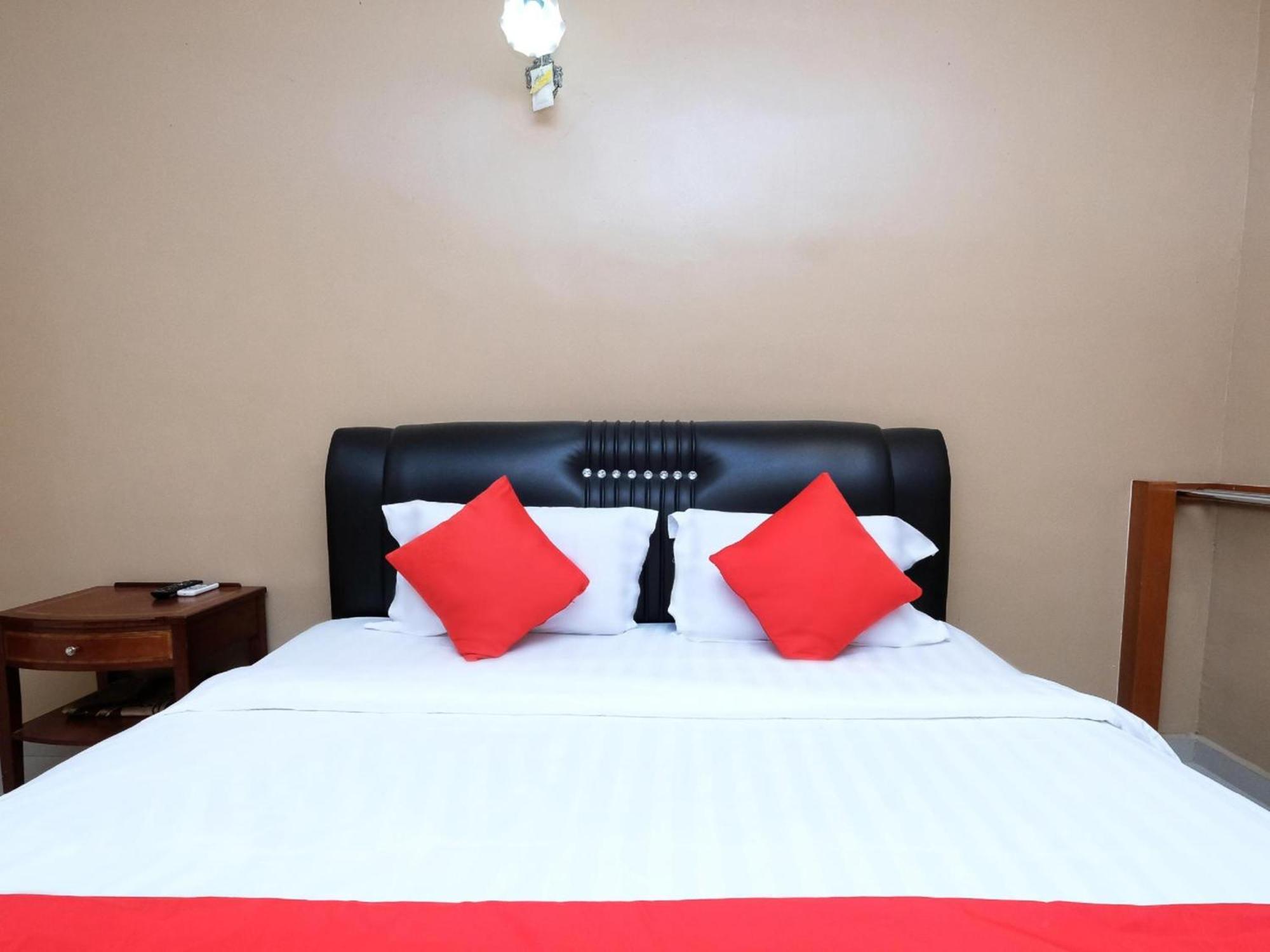 Super Oyo 707 Ayuni Hotel Bangi Exteriér fotografie