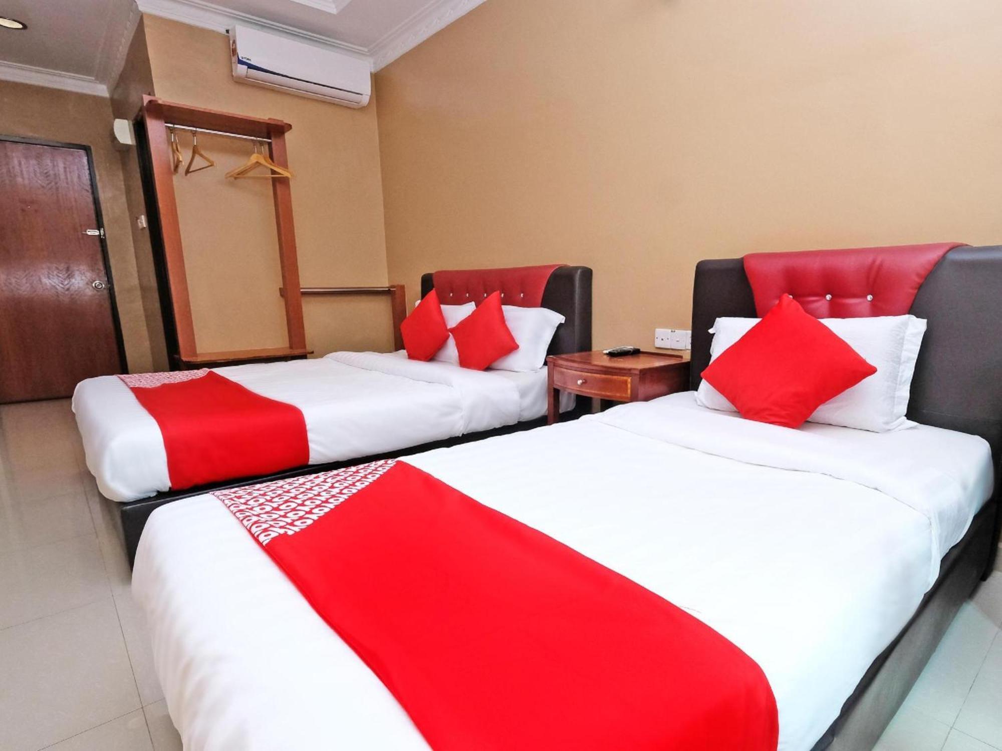 Super Oyo 707 Ayuni Hotel Bangi Exteriér fotografie