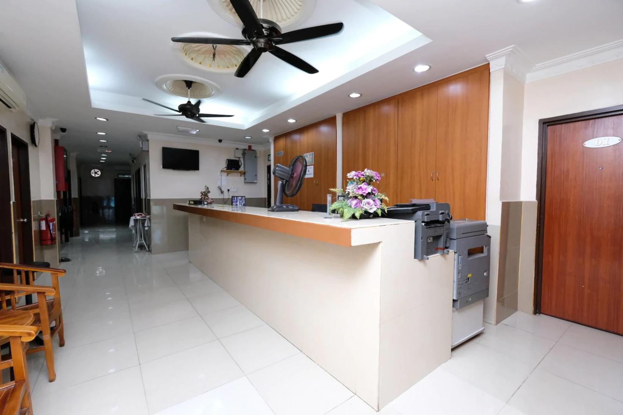 Super Oyo 707 Ayuni Hotel Bangi Exteriér fotografie